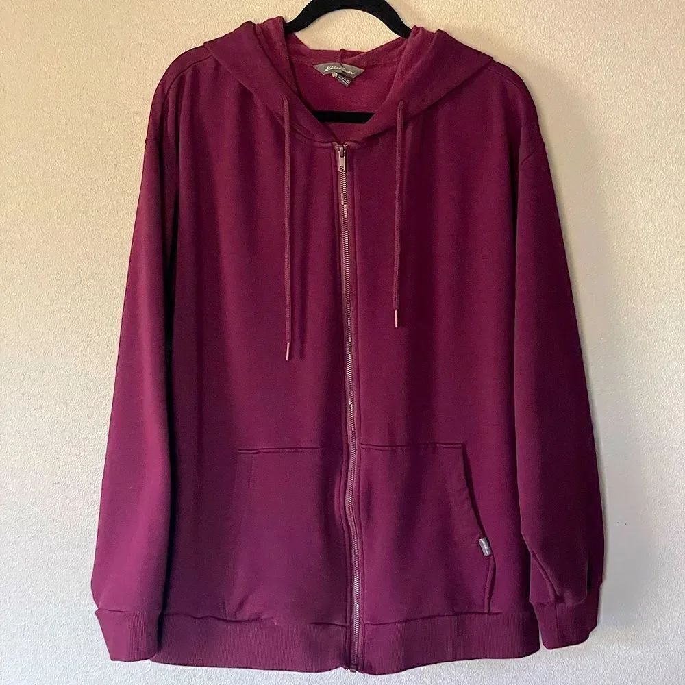 Men’s Eddie Bauer Plumb Colored Zip-Up Hooded Jacket. Size XL.